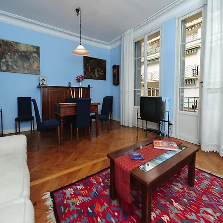 Apartment La Belle Epoque Five Stars House Nizza