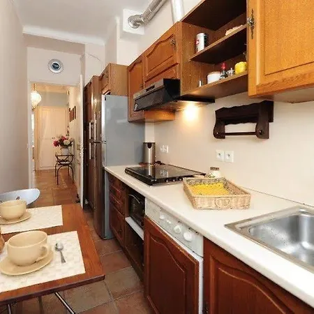 Apartment La Belle Epoque Five Stars House